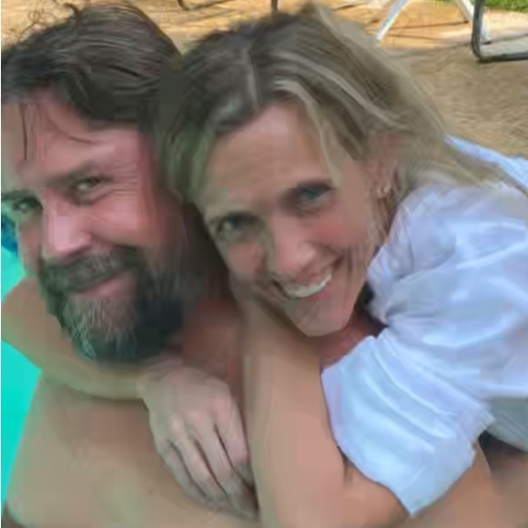 I would love to get to know you and say hi!🌻 - Picture 6 of 16